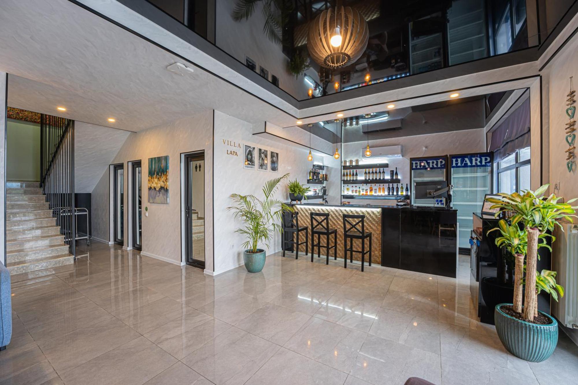 Villa Lapa Τελάβι Εξωτερικό φωτογραφία